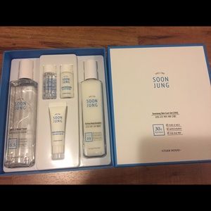 SoonJung skincare full set